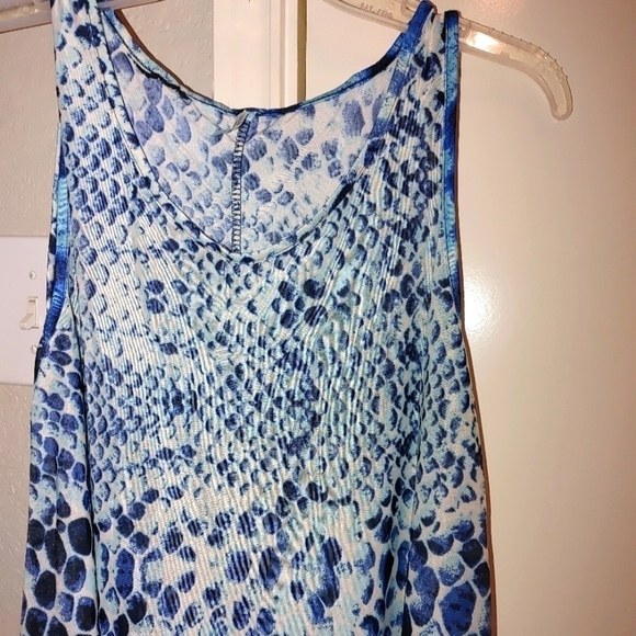 NWOT Isla Bonita tie dye cover up in Blue/Whites one size fits all - Picture 2 of 7